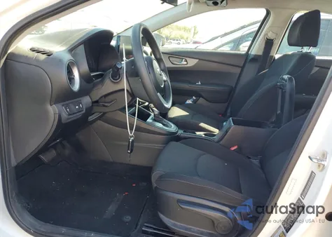 2019 Kia Forte Fe из США, поврежденный, VIN 3KPF24AD0KE084053